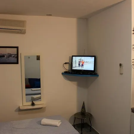 Apartment M&r Spadina