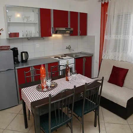 Apartment M&r Spadina