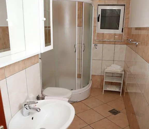 M&r Spadina Apartamento Vodice